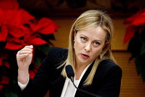 Itália. Governo aprova proposta que taxa em 40% os lucros da banca mas define limites