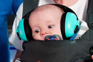 Protetores auditivos para bebés. Uma descoberta ou um perigo?