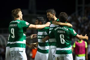 Videoárbitros suspensos depois de golo mal validado ao Sporting
