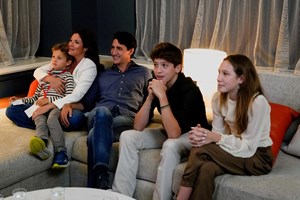 Depois do divórcio, Justin Trudeau diz estar focado nos filhos e no futuro