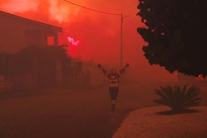 Alerta especial vermelho de incêndio mantém-se nos próximos dias