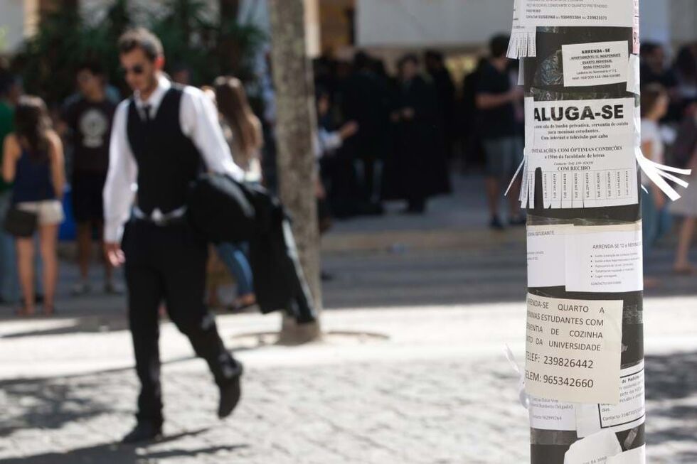 Etudantes querem redução atualizadas para 1.600 euros por estudante e 2.200 para estudantes deslocados