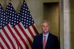 Republicanos abrem inquérito para destituir Biden 