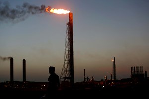 Califórnia processa petrolíferas por minimizarem os riscos dos combustíveis fósseis