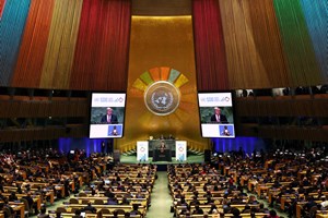 Assembleia-Geral da ONU. Das tensões às ausências