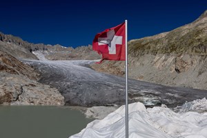 Glaciares suíços perderam 10% do seu volume em dois anos