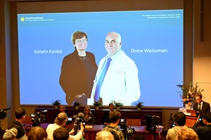 Nobel da Medicina para cientistas que desenvolveram vacinas de mRNA