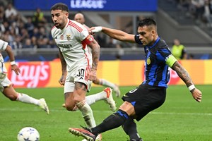 Benfica perde com Inter e continua sem pontuar na Liga dos Campeões