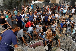 Comissão Europeia suspende totalidade do apoio aos palestinianos 