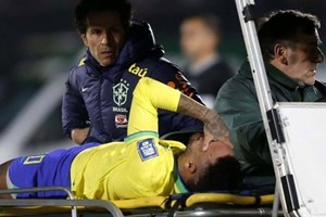 Confirma-se o pior cenário: Neymar tem grave lesão e vai ser operado