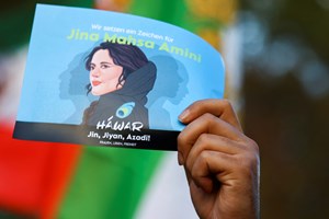 Prémio Sakharov 2023 entregue a Mahsa Amini 