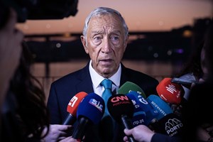 Marcelo devolve ao Governo diploma da privatização da TAP 