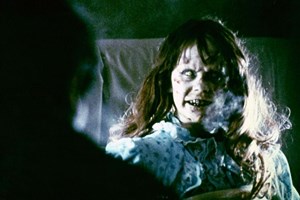De 'O Exorcista' a 'Midsommar', os melhores filmes para ver no sofá neste Halloween