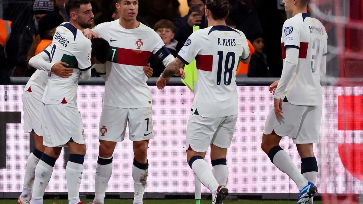 Cristiano Ronaldo brilha, e Portugal vence Eslováquia em jogo