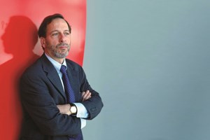 Rashid Khalidi: “Esta não é uma guerra contra o Hamas. É contra o povo palestiniano”