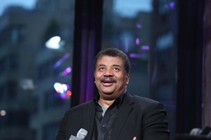 Neil deGrasse Tyson: “Se os aliens viessem à Terra diriam: ‘Não há sinal de inteligência aqui’”