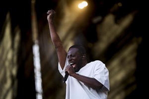 Nunca mais é sábado: da festa de Dino a um festival em Braga, 13 sugestões para o fim de semana
