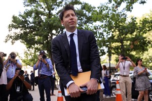 OpenAI diz que Sam Altman vai voltar à 'startup' de inteligência artificial