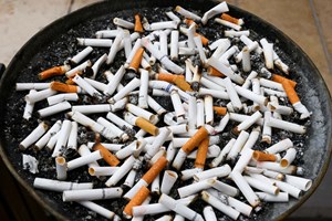 Nova Zelândia queria 'geração sem tabaco'. Desistiu por causa dos impostos...