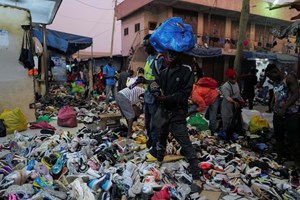 Para onde vai a roupa usada?