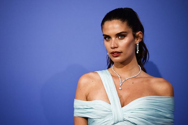 Sara Sampaio Dazzles in These 6 SI Swim Pics Along the Jersey Shore -  Swimsuit