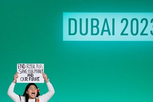 COP28. Novo rascunho de acordo não inclui eliminação dos combustíveis fósseis