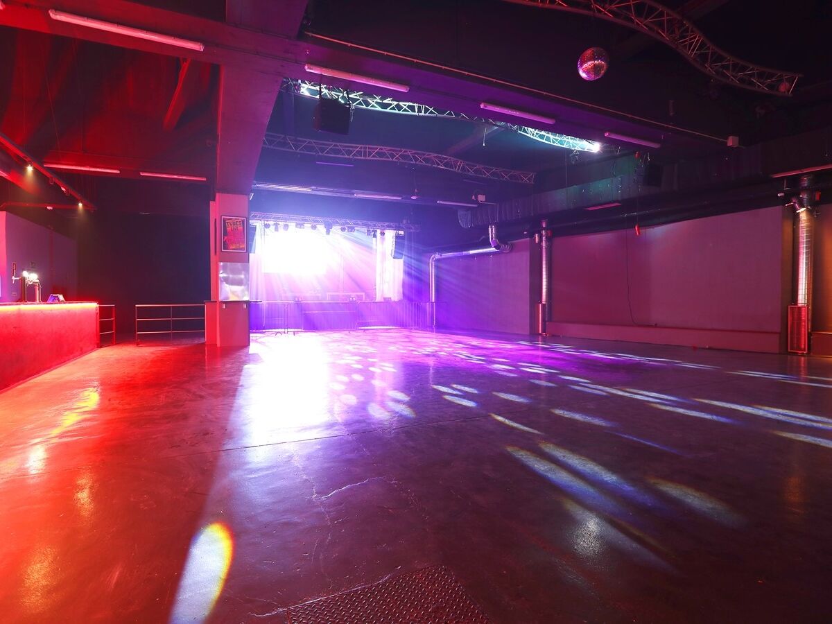 Há uma nova estação de rock a abrir portas em Lisboa