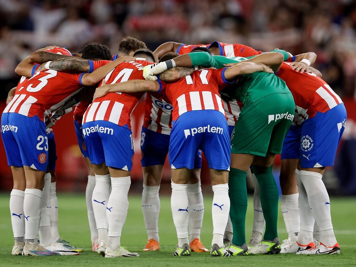 Pão com tomate e retiros na montanha: os segredos do sucesso do Girona