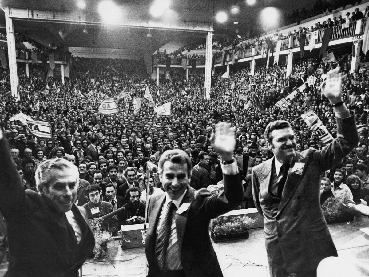 Os salteadores da AD perdida em busca da mãe de todas as coligações