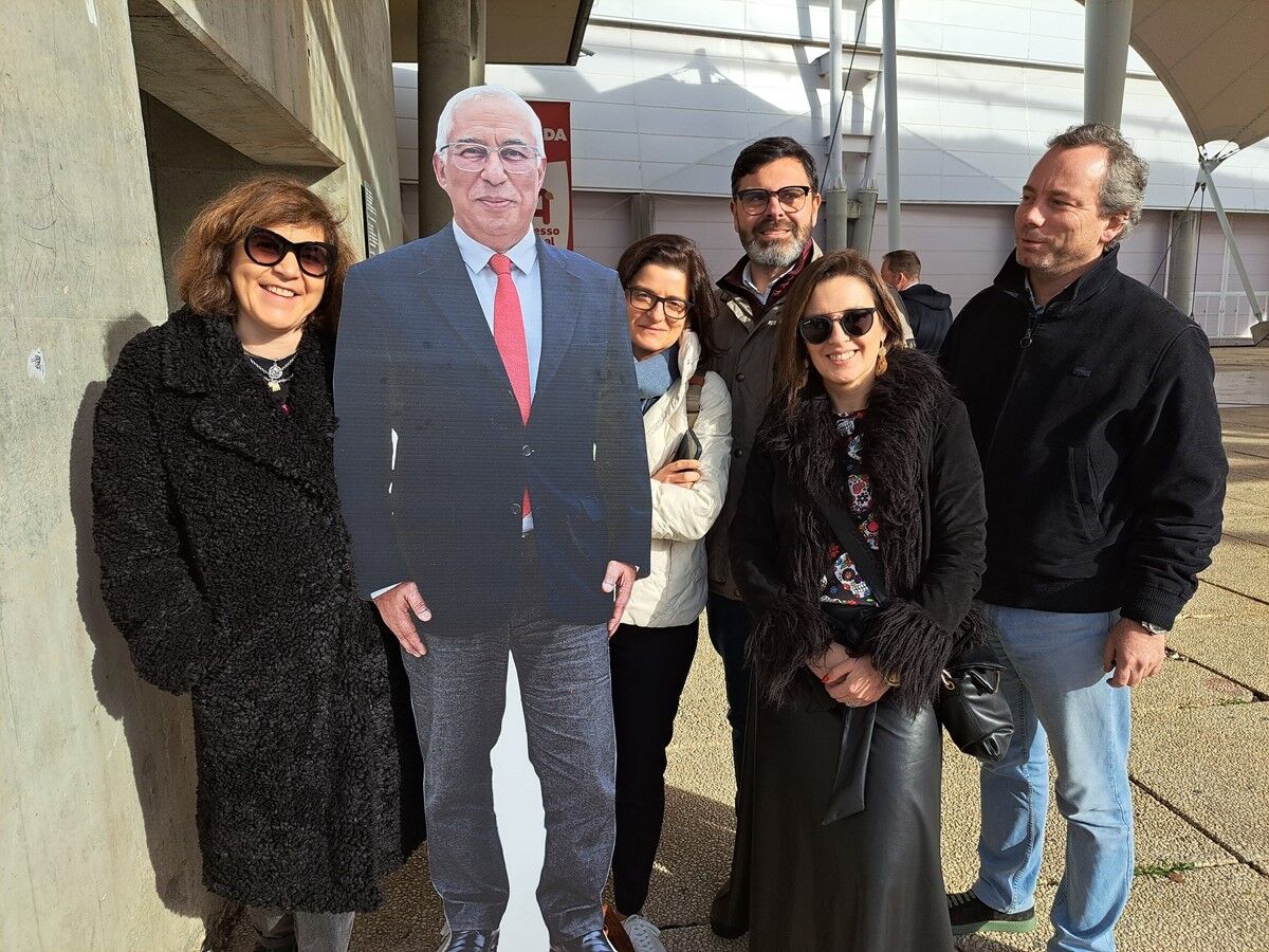 António Costa – entre as juras de amor e tiro ao alvo