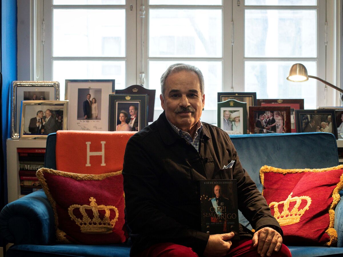 Juan Carlos. “É tristíssimo mas é um rei sem-abrigo”