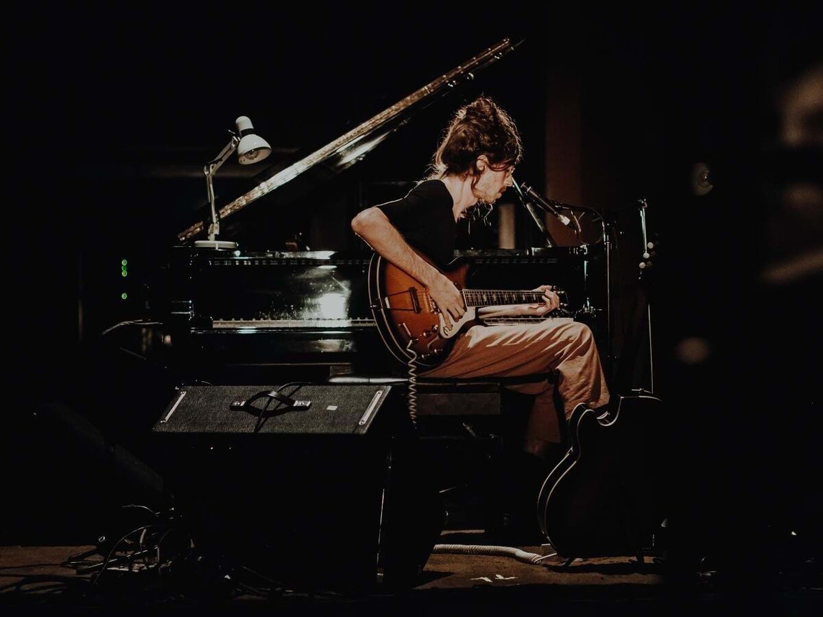 Chega de saudade, Tim Bernardes