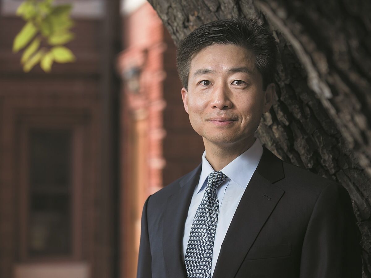 Sung-Yoon Lee: “Nunca antes houve uma mulher com o dedo no botão nuclear”