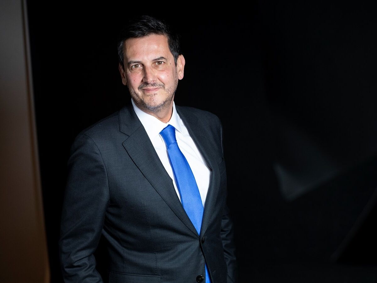 Rui Rocha: [O liberalismo não é para as mulheres?] “Para já, com a imagem diferente, espero agradar à minha mulher"