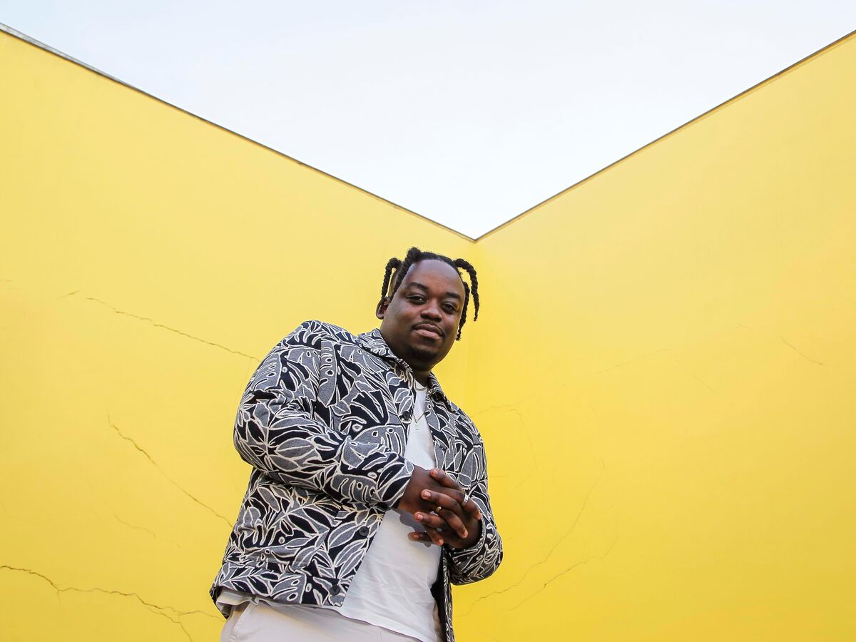 "É sempre de amor que falo": quem é Ivandro, a nova estrela da pop?