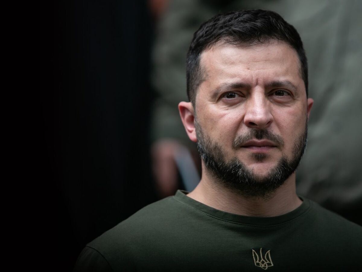 Zelensky, o líder-herói cada vez mais contestado