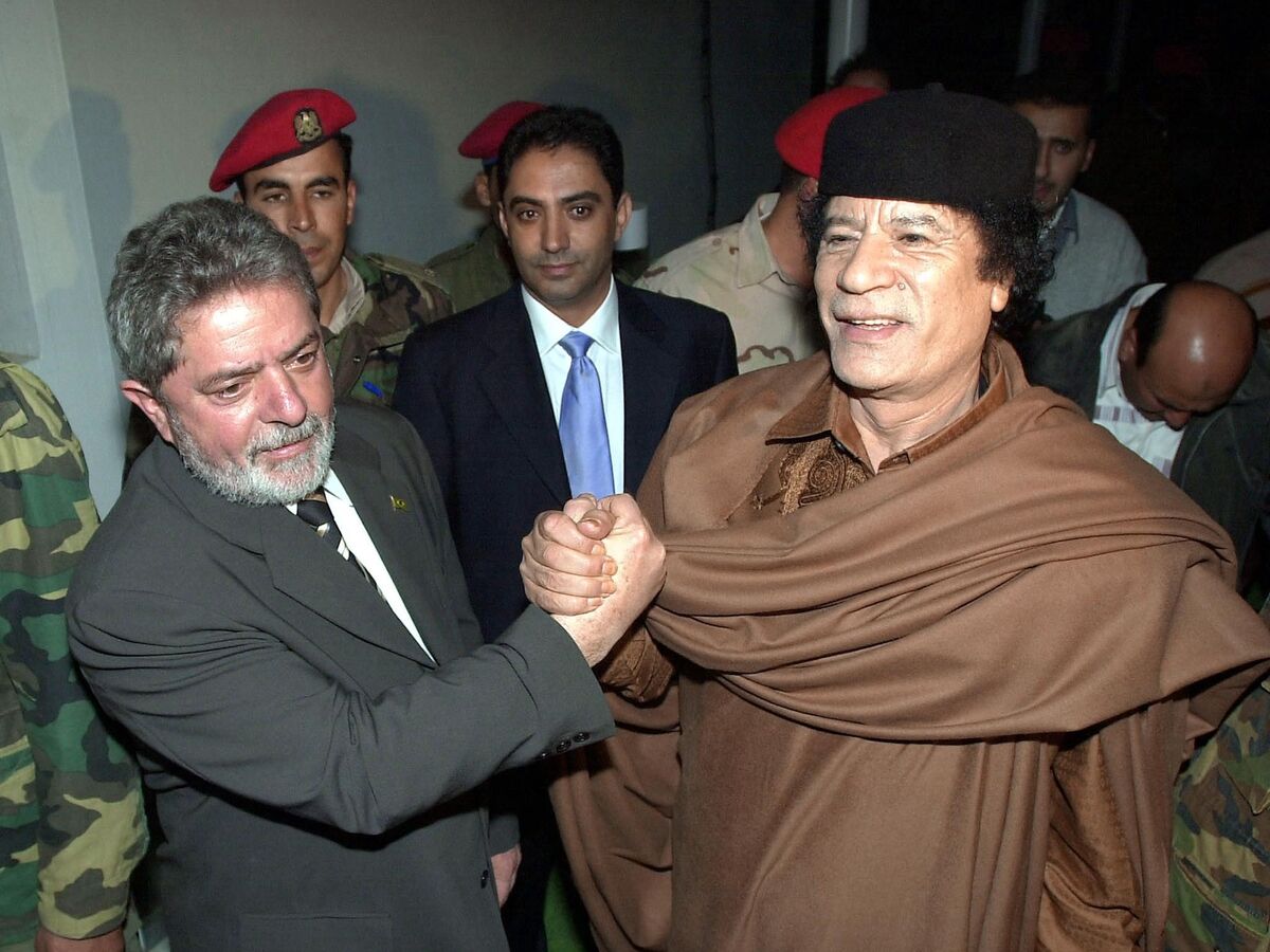 Lula e as simpatias duvidosas