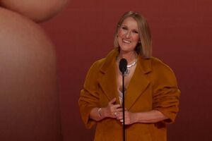 O momento emocionante em que Céline Dion é ovacionada de pé na cerimónia dos Grammy