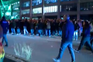 Vários feridos em confrontos de casuals junto ao Estádio de Alvalade