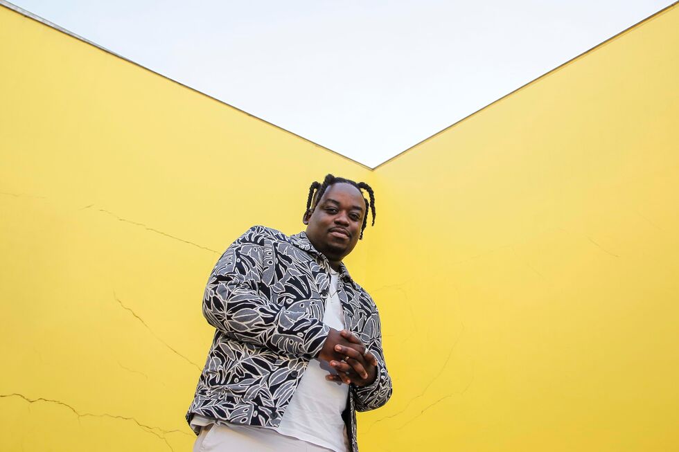 'É sempre de amor que falo': quem é Ivandro, a nova estrela da pop?