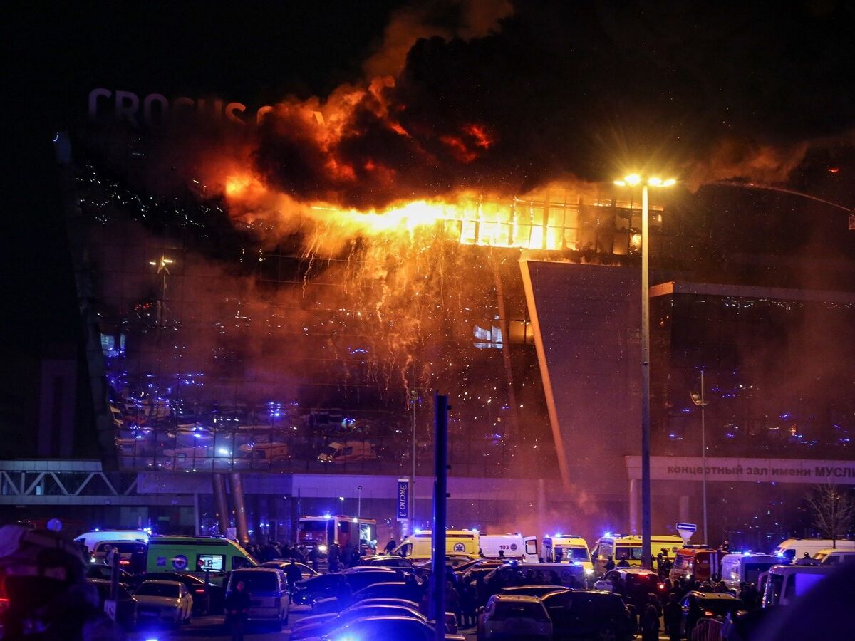 O Estado Islâmico ataca Putin