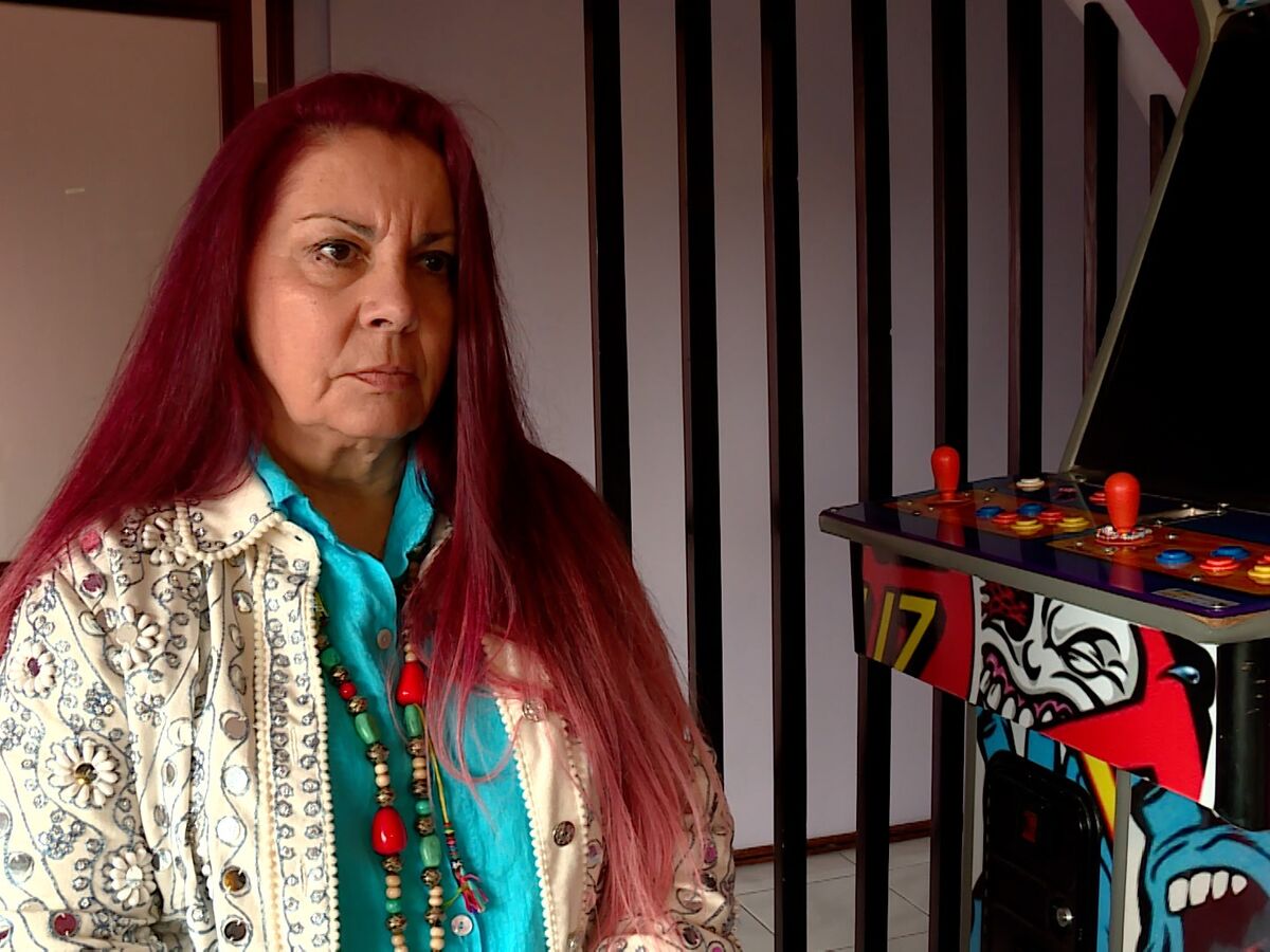 Investigação SÁBADO. Dentista da TV acusado por clientes: “Arrancou-me 22 dentes a sangue frio”