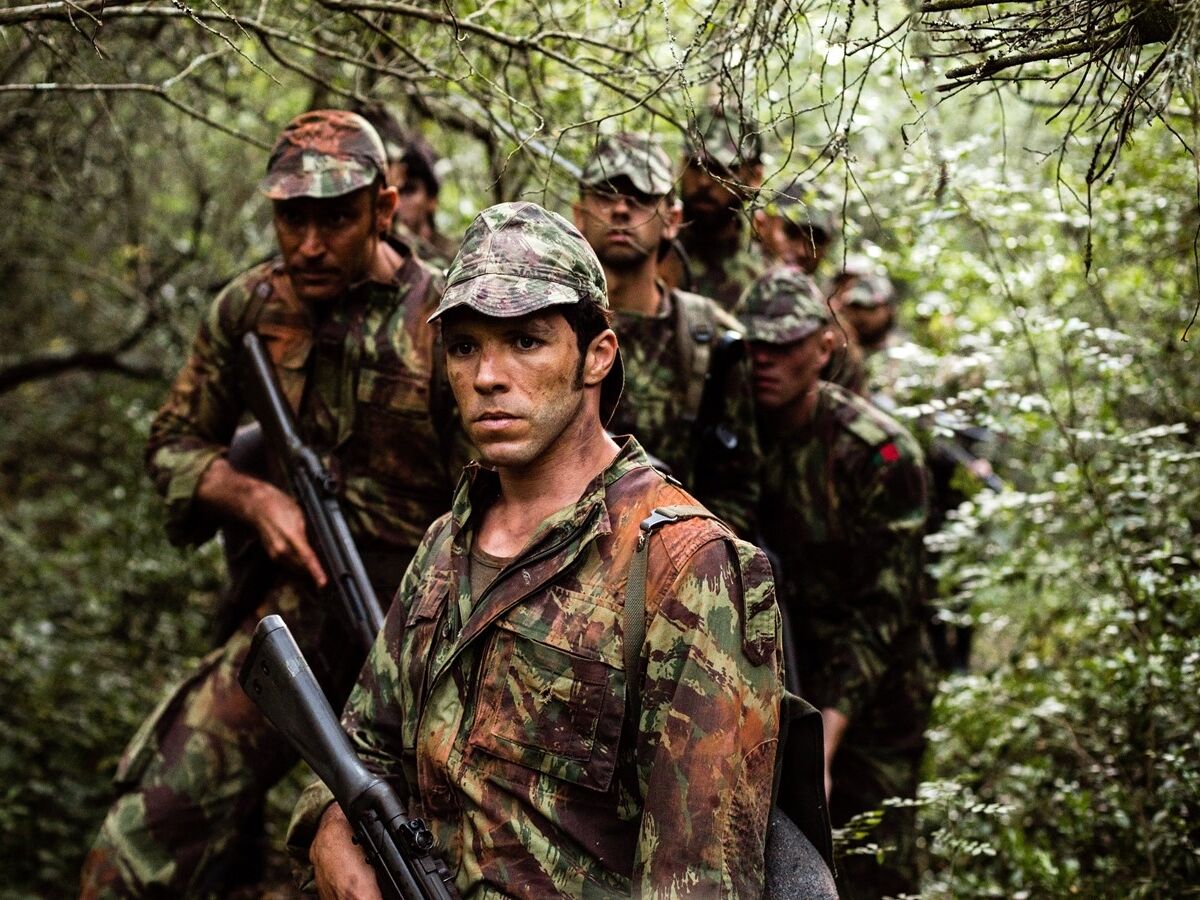 Oito filmes que retrataram Abril, da guerra colonial à revolução