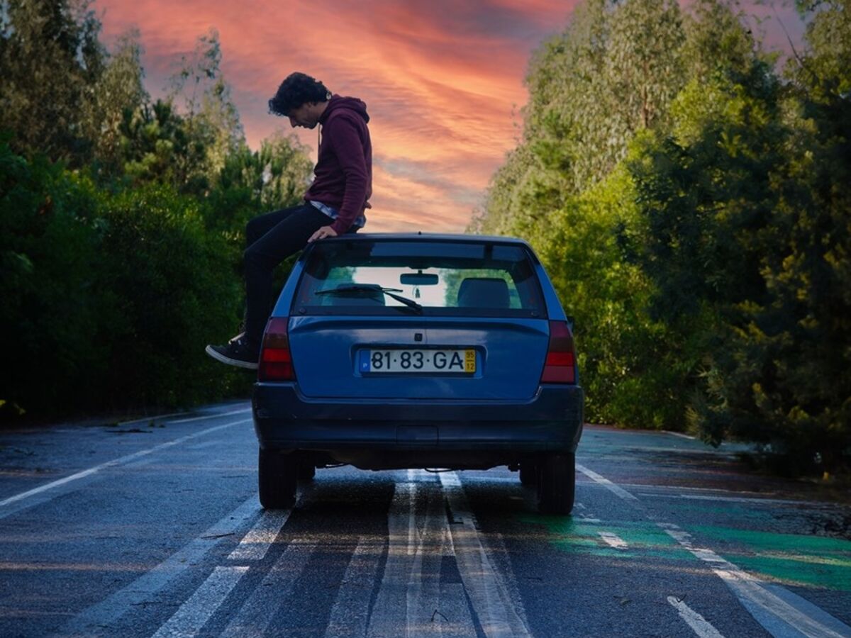 Num calhambeque de €500 a atravessar África