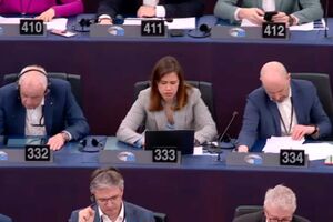 O Parlamento Europeu, a eurodeputada Lídia Pereira e o futebolista 'Ferro': Os protagonistas do "Europa Viva" desta semana