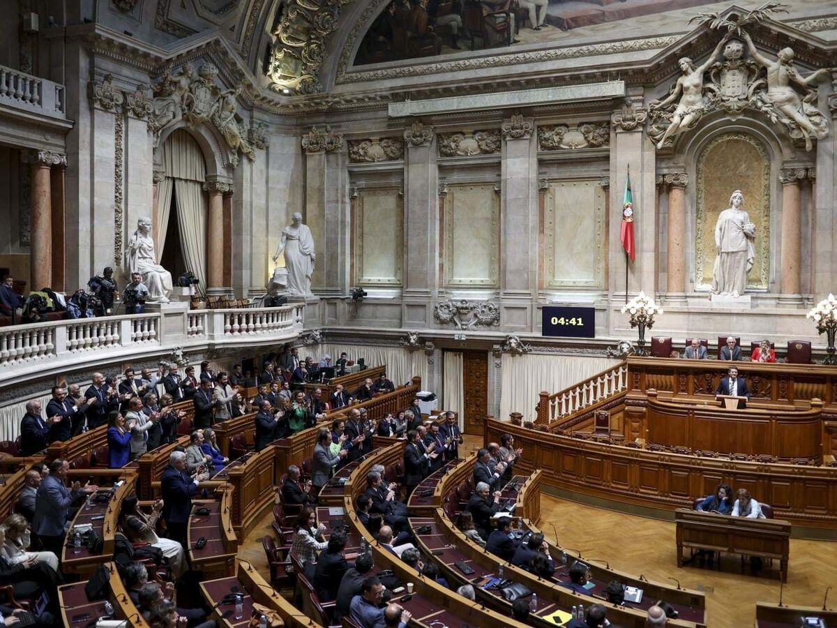 Inquérito de corrupção aos deputados: não sabe, não responde e “depende”