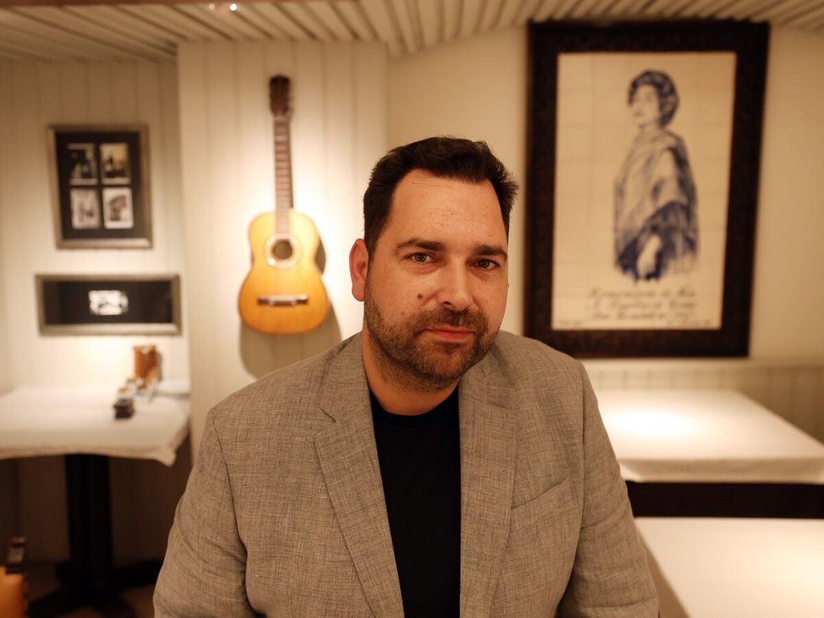 Marco Rodrigues: o rapaz do fado nas pisadas de Carlos do Carmo