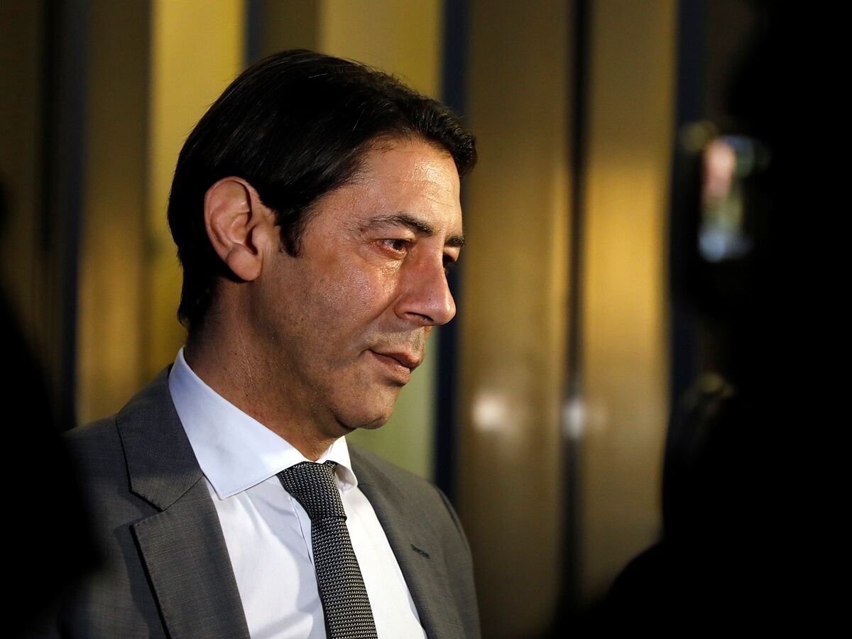 Os estranhos negócios entre o Benfica e o Vitória de Setúbal