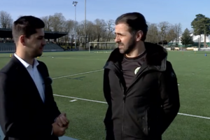 Clube de futebol em Paris tem treinador e jogadores portugueses e no fim dos jogos comem-se bifanas