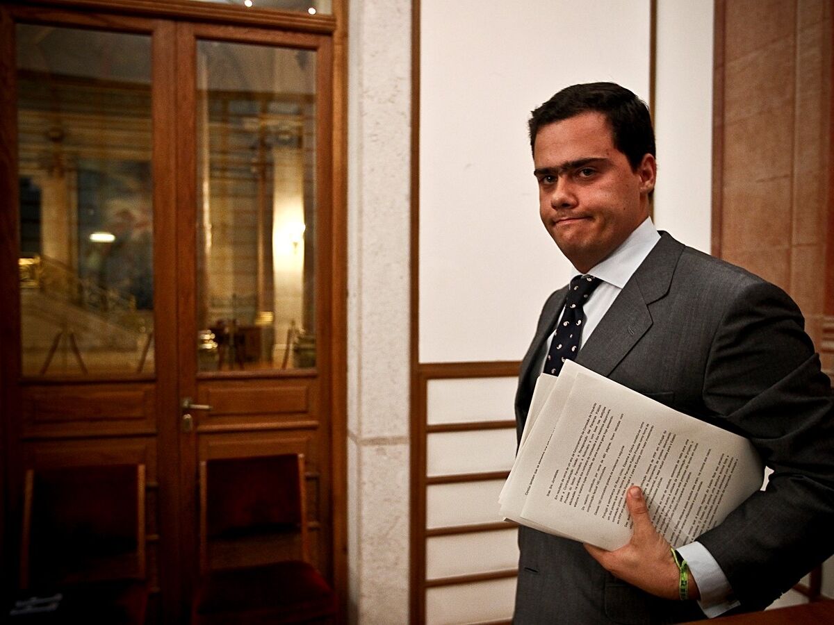 Ex-deputado Sérgio Azevedo constituído arguido no caso Tutti Frutti